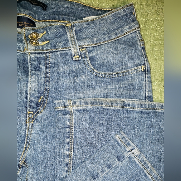 Levi's Vintage 526 Blue Bootcut Jeans - Picture 11 of 11